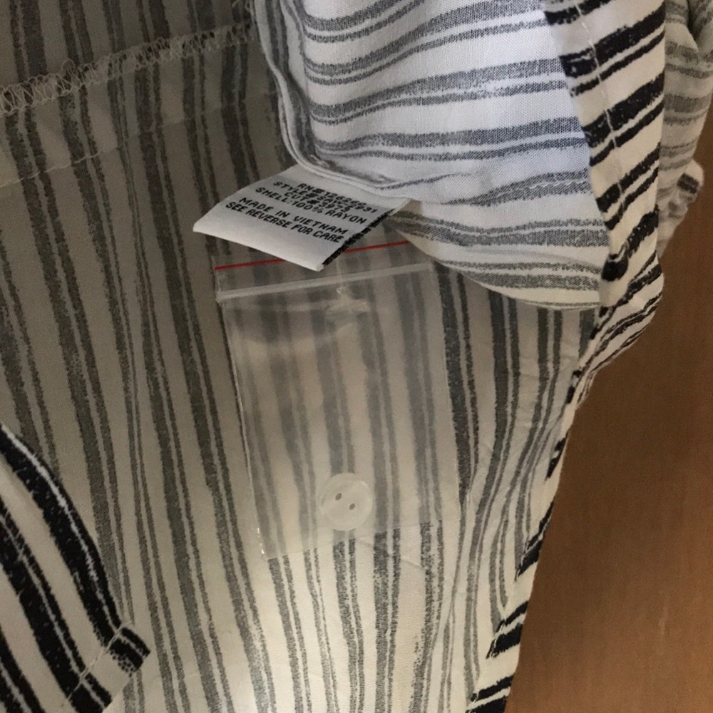 Striped blouse - Picture 3 of 3